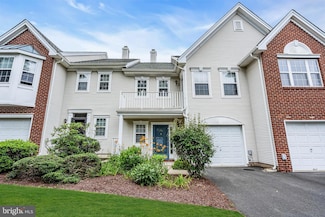 206 Sandpiper Ct, Pennington, NJ 08534