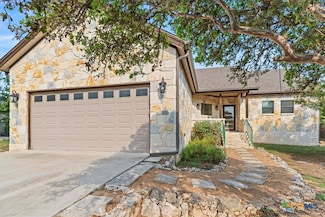 72 Augusta Dr, Wimberley, TX 78676