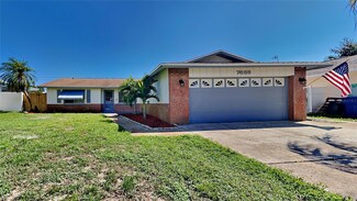 7698 Ashford Ct N, Saint Petersburg, FL 33709