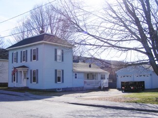 7 Alpine St, Gorham, NH 03581