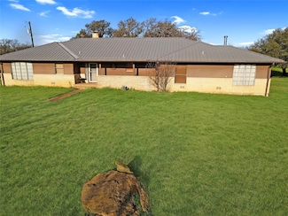 4236 Private Rd, Breckenridge, TX 76424