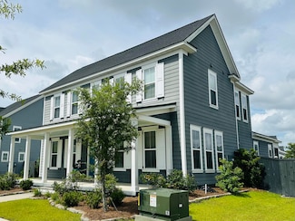 123 Hewitt St, Summerville, SC 29486