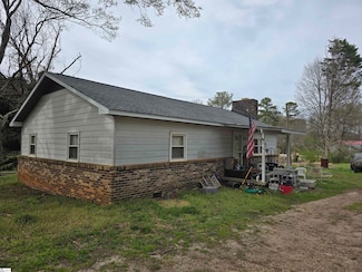 230 N Seed Farm Rd, Westminster, SC 29693