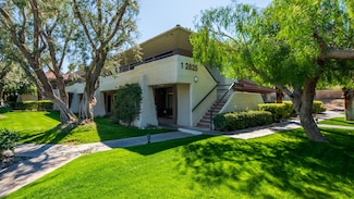 2825 N Los Felices Rd Unit 212, Palm Springs, CA 92262