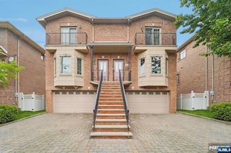 411 Washington Ave, Cliffside Park, NJ 07010
