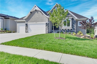 22063 W 100th Terrace, Lenexa, KS 66220