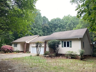 152 Purple Finch Ln, Mooresville, NC 28117