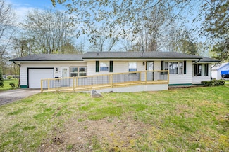 6524 Cooper St, Jackson, MI 49201