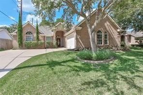 3427 S Peach Hollow Cir, Pearland, TX 77584