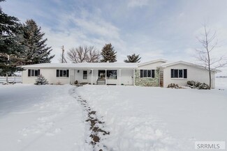 2636 Lakeview Rd, American Falls, ID 83211