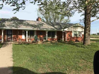 104 NE 5th St, Perkins, OK 74059