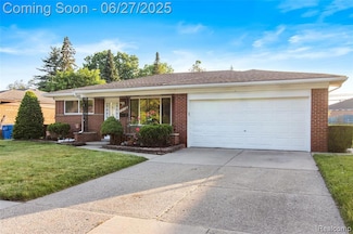29405 van Laan Dr, Warren, MI 48092