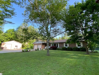 5150 Sagatoo Rd, Standish, MI 48658
