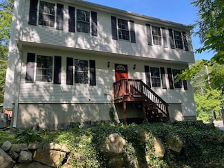 11 Dianne Ln, Ashland, MA 01721