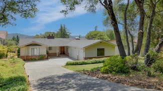 23103 Sunset Ridge Dr, Auburn, CA 95602