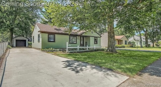 1845 van Courtland Dr, Troy, MI 48083