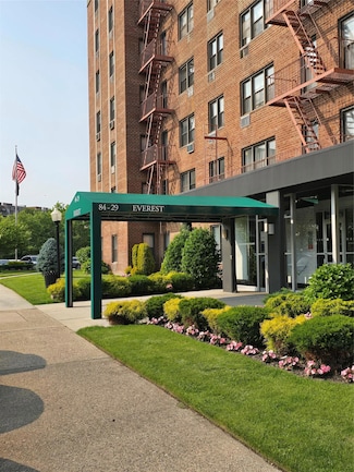 84-29 155th Ave Unit 6J, Howard Beach, NY 11414