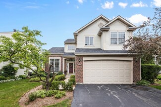 29669 N Environ Cir, Lake Bluff, IL 60044