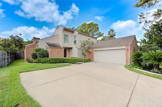 2106 Shadybriar Dr, Houston, TX 77077