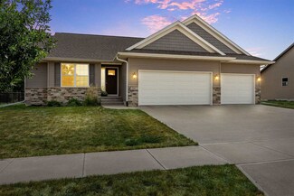 1315 Franklin St, North Liberty, IA 52317