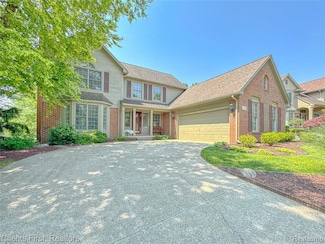 1070 Pointe Place Ct Unit 8, Rochester, MI 48307