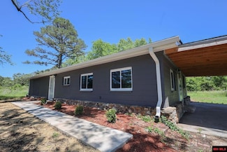 1553 U S 63, Williford, AR 72482
