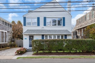 440 Lake Ave, Bay Head, NJ 08742
