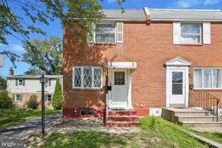 111 Felton Ave, Darby, PA 19023