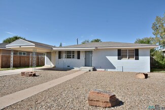2604 Wallace St, Clovis, NM 88101