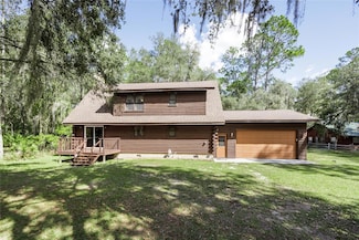 239 Riley Lake Dr, Hawthorne, FL 32640