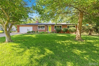 10125 Carolynne Dr, Saint Louis, MO 63128