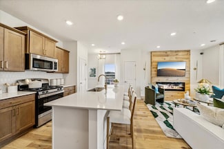 6675 Bluestem Way, Minnetrista, MN 55331
