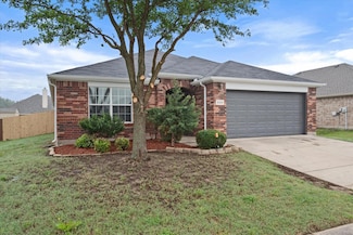 938 Mazatlan Dr, Arlington, TX 76002