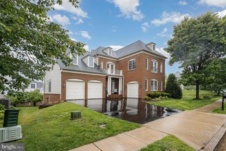 11787 Chanceford Dr, Woodbridge, VA 22192