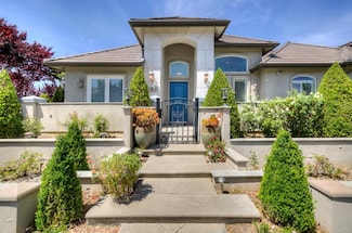 2096 E Olympic Ave, Fresno, CA 93730