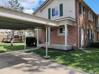 2006 W Franklin Dr Unit 38, Canton, MI 48187