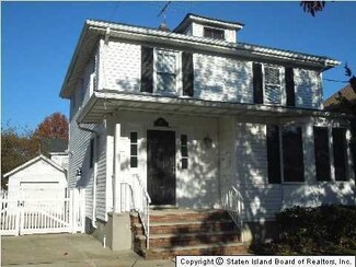 27 Prescott Ave, Staten Island, NY 10306