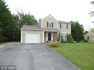 11929 Azalea Dr, Hagerstown, MD 21740