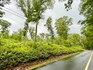 121 Munn Rd, Monson, MA 01057