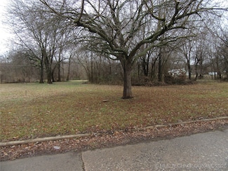419 W Delaware Ave, McAlester, OK 74501
