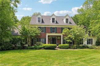 10340 Sawmill Dr, Chardon, OH 44024