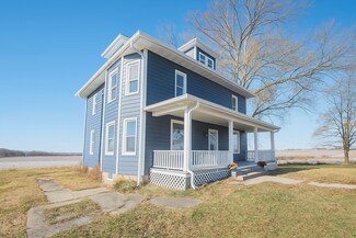 23396 Ideal Rd, Chadwick, IL 61014