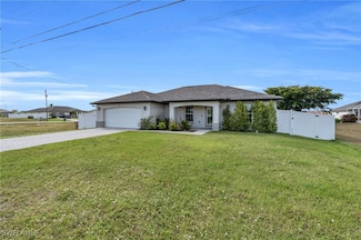 618 NE 2nd Place, Cape Coral, FL 33909
