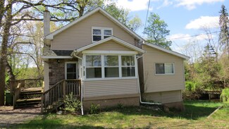 1793 American Legion Dr, Springfield, MI 49037