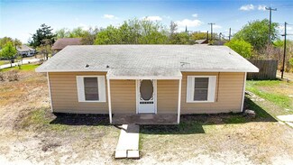 409 Fetick Ave, Taft, TX 78390