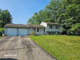 282 Stewart Ave NW, Warren, OH 44483