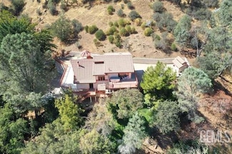 19182 Caliente Creek Rd, Caliente, CA 93518