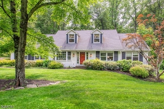 29 Coleman Rd, Long Valley, NJ 07853