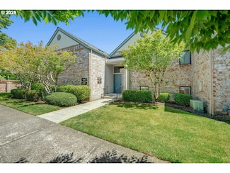 16146 SW 130th Terrace Unit 2, Portland, OR 97224