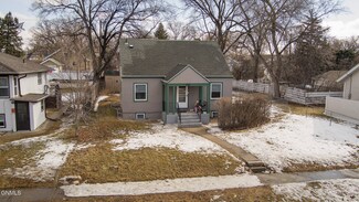 815 N 3rd St, Bismarck, ND 58501